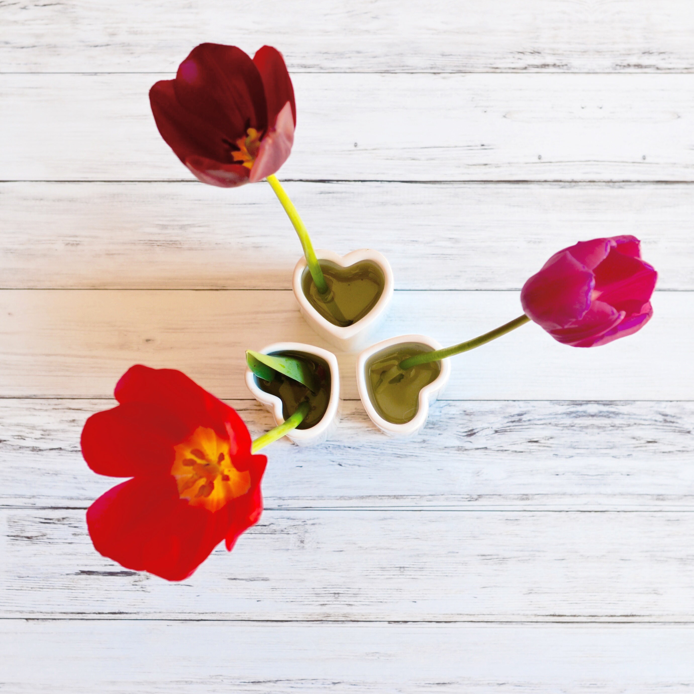ハート型スティック付き陶器花瓶 国内発| SELETTI Love in Bloom ハート型ベース 花瓶 White (SELETTI