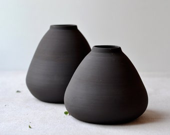 Matte Black Vase, Ceramic Vase, Pottery Vase, Modern Vase, Rustic Home Decor, Triangle Vase, Handmade Vase, Minimalist Home Accent, Japandi
