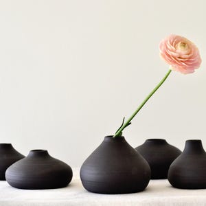 Black Porcelain Ikebana Vase, Japanese Vase, Matte Ceramic Vase, Japandi Vase, Ikebana Vase, Handmade Pottery, Minimalist Decorative Vase