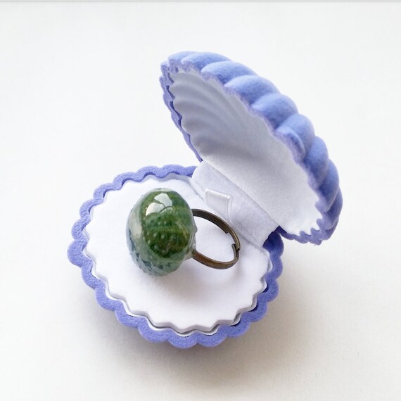 Real Green Sea Urchin Ring In Shell Gift Box Whole Round