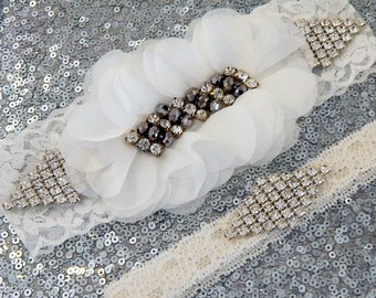 COUNTRY Glitz, Boho Chic Wedding Garter Set, Bridal Garter on Ivory Lace, White Chiffon Flower & Crystal Show, Diamond Design Crystal Toss