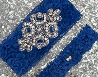 ROYAL BLUE Lace Wedding Garter Set, Bridal Garter with CRYSTAL Rhinestone Crest Show & Dual Crystal Toss