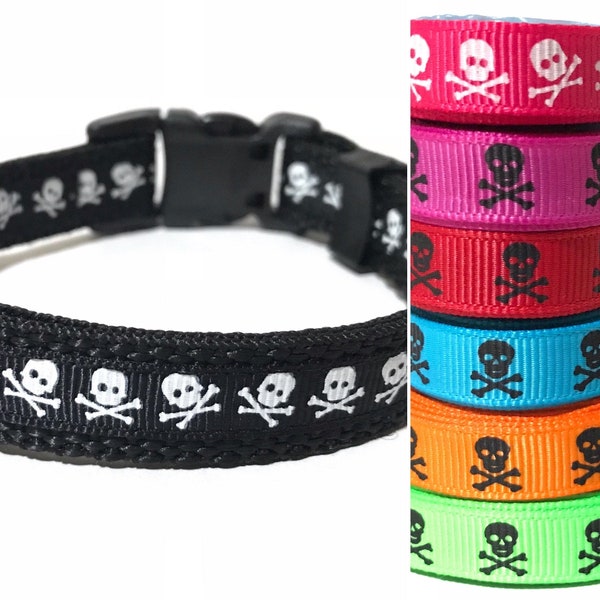 Skulls Dog Collar - Adjustable Dog Collar - Day of the Dead - 5/8"