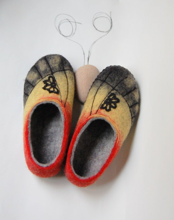slippers with wings