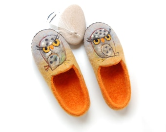 Orange wool slippers owl slippers for girls toddlers felt slippers felted slippers for kids gift for children  - to order