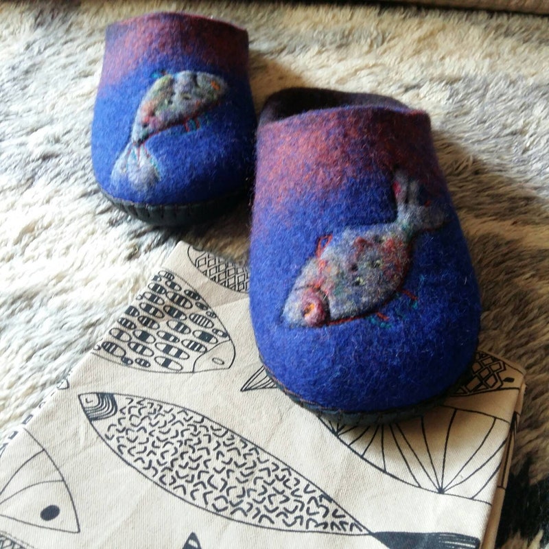 mens fish slippers
