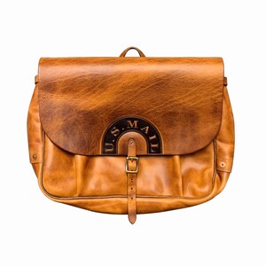 Genuine Leather Mail Satchel Vintage Crossbody Messenger  Briefcase Shoulder Bag 15 inch Laptop Bag Sun Brown Color Size XL Birthday Gifts