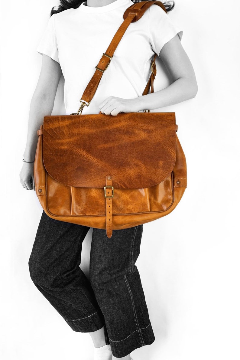 Genuine Leather US Mail Bag Vintage Messenger Briefcase Shoulder Bag 15inch Laptop Bag Sun Brown color No-Logo Size XL image 9