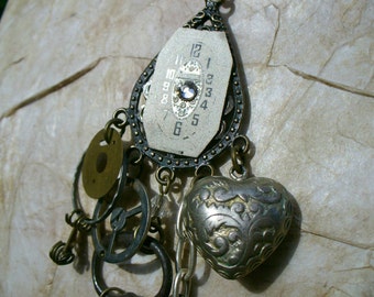 Steampunk Necklace - Gorgeous Charm Necklace With Steampunk Facets