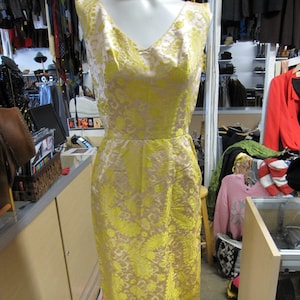 Tahari yellow dress hot sale