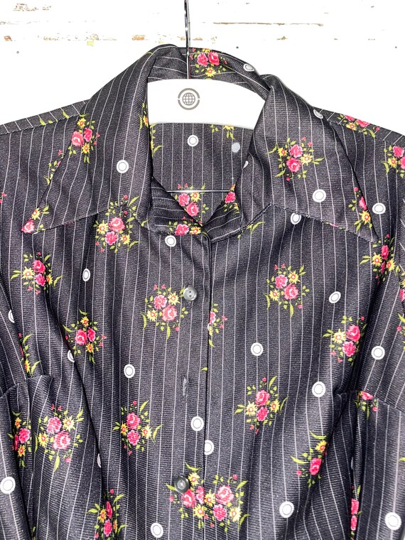 1970s Polyester Pinstripe and Floral Pantsuit / t… - image 3