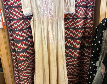 1970s Gunne Sax Style Prairie Dress Rose Bud Print