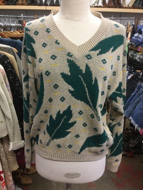 Green Leaf Sweater Size large - image 2