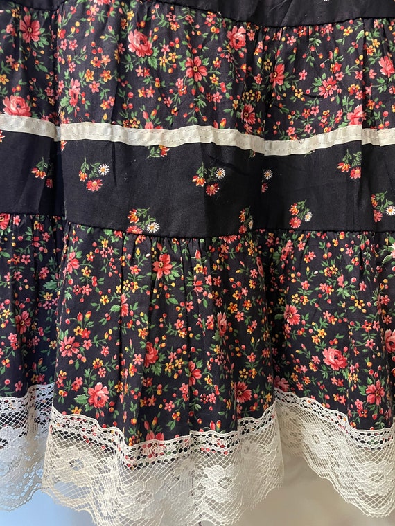 1970s Black and Floral Print Prairie Skirt - image 3