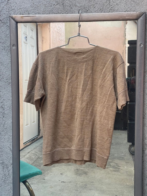 1960s Women’s 100% Wool Brown Shortsleeved Sweate… - image 4