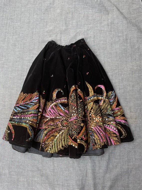 1950s Mexican Hand-painted Velvet Skirt & Top Set - image 2