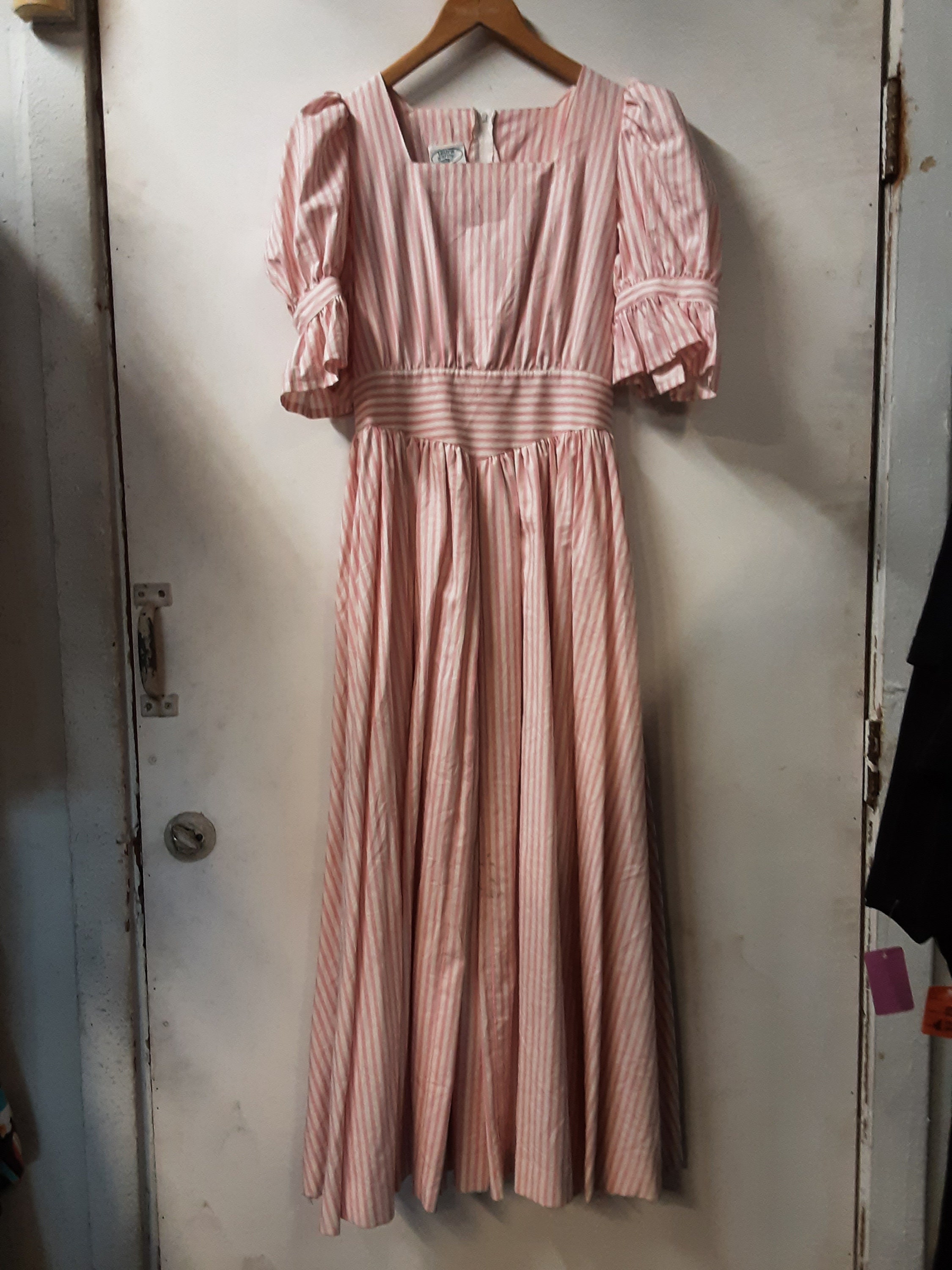 laura ashley＊Pink rose stripe dress