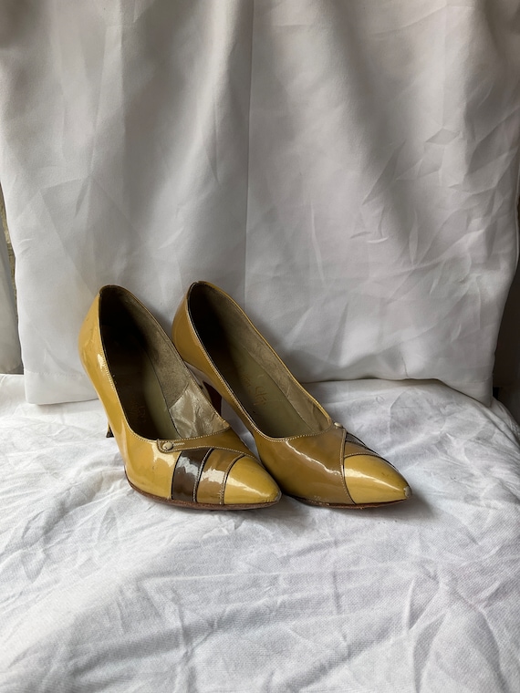 1960s Rhythm Step Stiletto Pumps