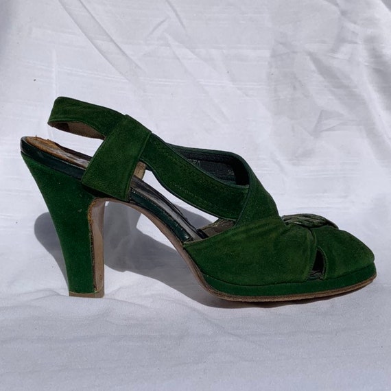 1940s Green Suede Platform Heels - image 4