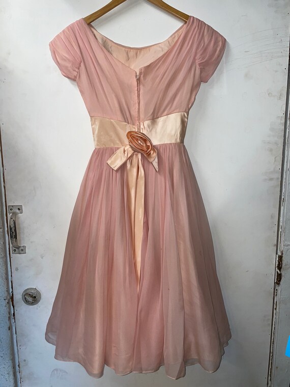 1950s Baby Pink Chiffon Party Dress - image 2
