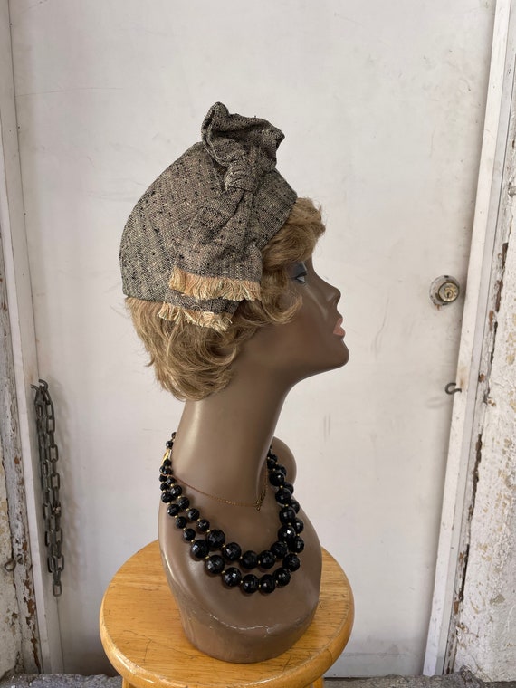 1960s Tweed Faux Wrap Hat - image 4