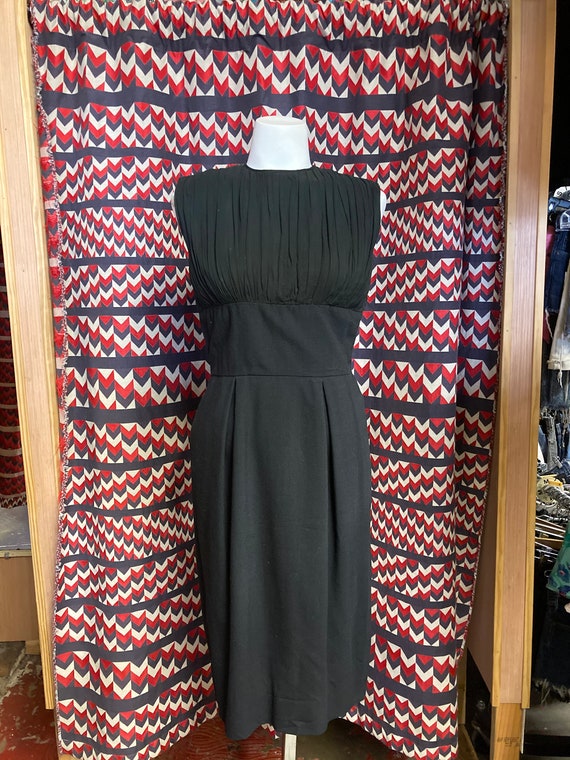 1950’s Classy Black Wool fitted dress with Ruched… - image 1