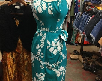 Halter 1960’s Hawaiian Sarong Dress