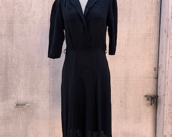 Vestido Crepe Negro de la década de 1940