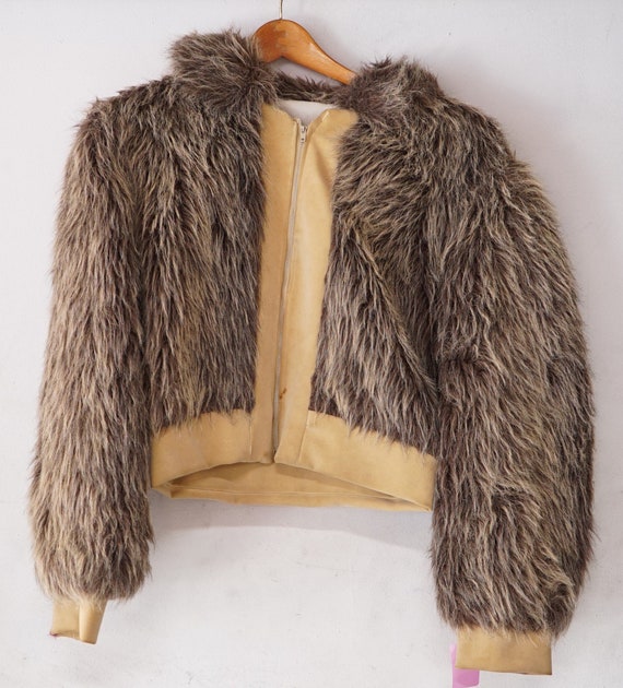 70s Ladies Faux Fur Jacket - image 1