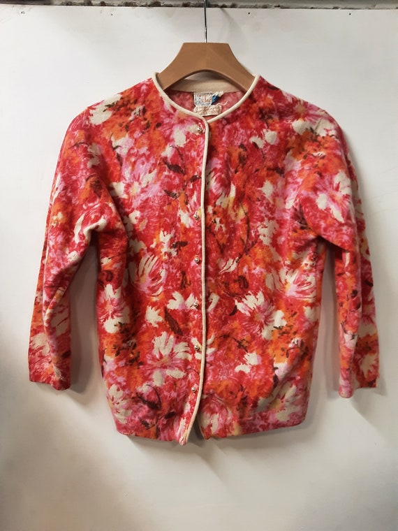 Vintage Floral Print Cardigan