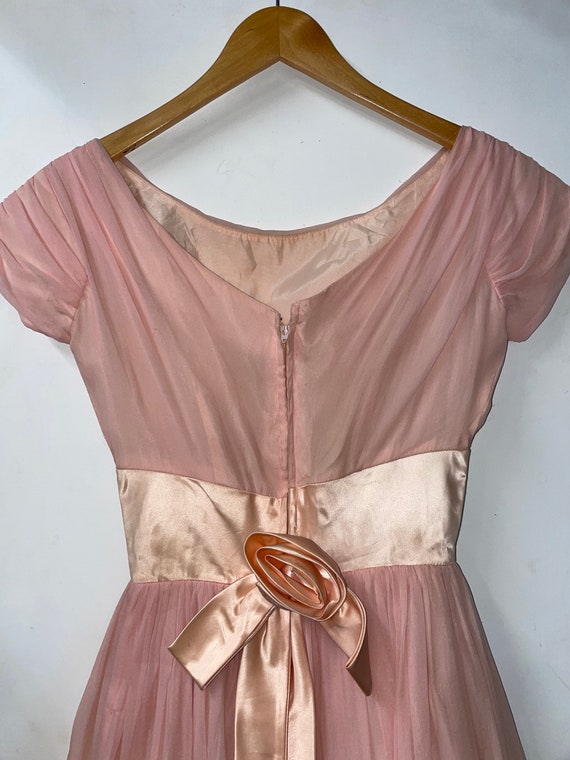 1950s Baby Pink Chiffon Party Dress - image 5