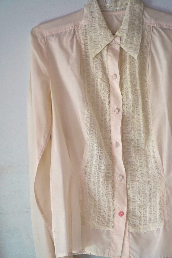 1950’s Pale Pink Cotton Blouse with Ruffles and La
