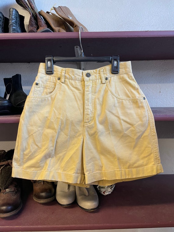 1990s LizWear Yellow High Waisted Denim Shorts - image 1