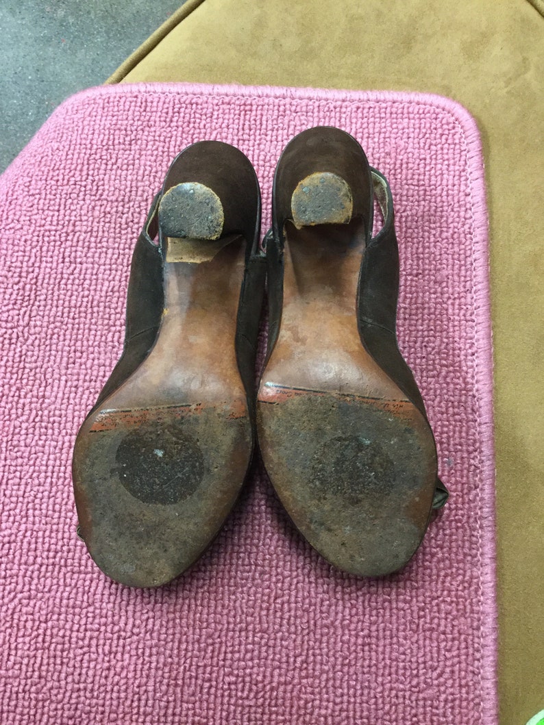 Brown Suede Sling Back 1940s image 2