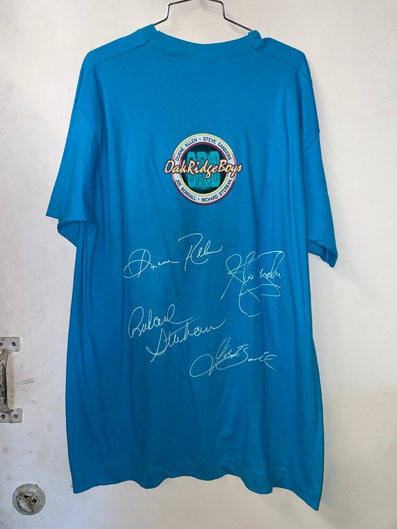 Oakridge boys christmas wavs