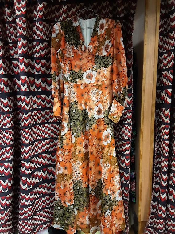 Hawaiian Floral Hibiscus 1970s Maxi Dress