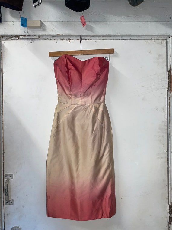 1950s Boned Strapless Dutches Satin ombré Wiggle Dress