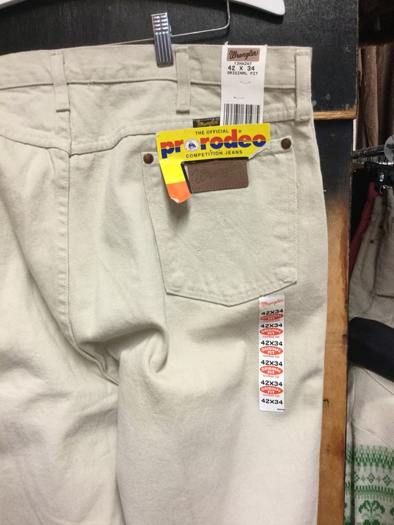 Unused Beige Wrangler Jeans - image 4