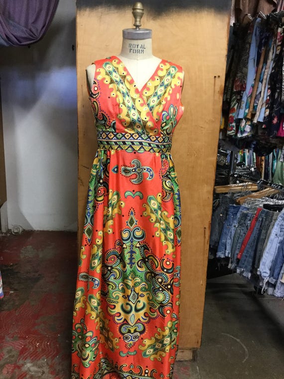 1960’s psychedelic Maxi Dress size medium