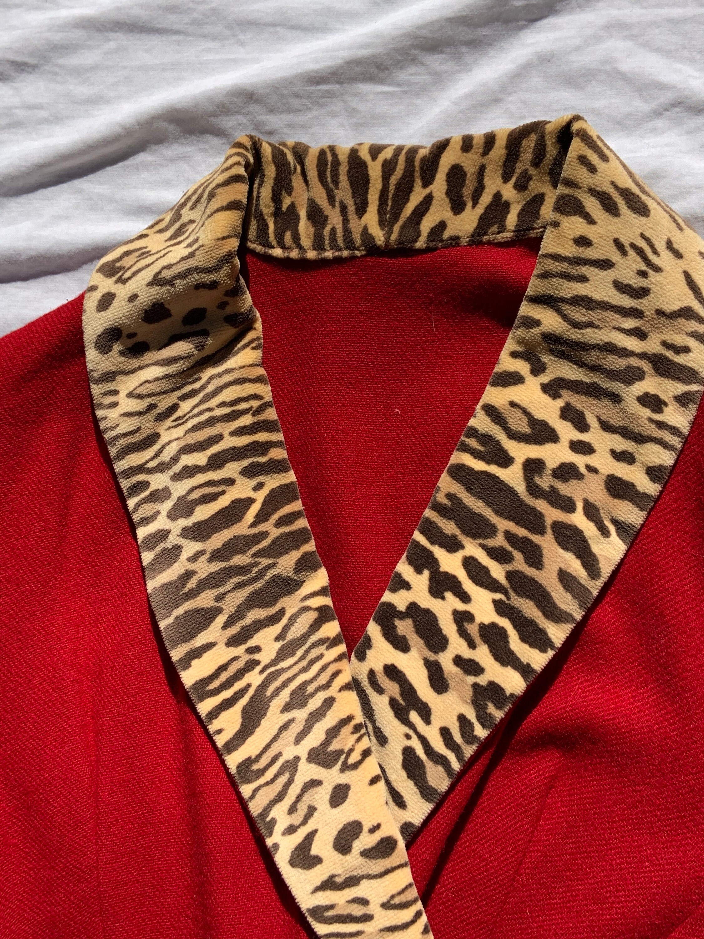1940s Red Wool Robe/coat With Leopard Velvet Details - Etsy
