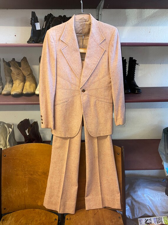 1970s Two Piece Salmon Suit - image 1