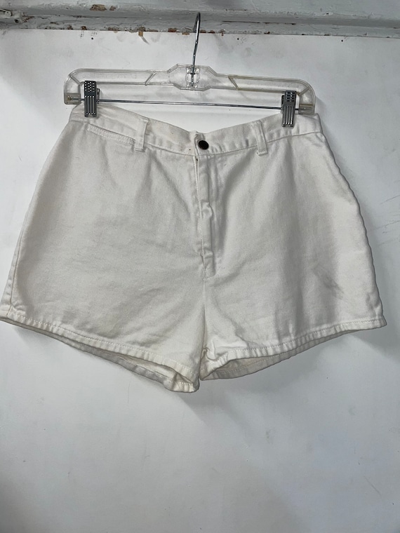 1970s White High Waisted Shorts