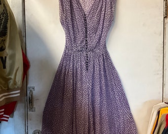 Late 1940s Nelly Don Novelty Print Day Dress