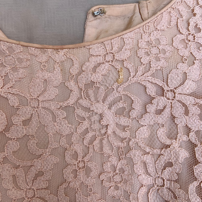 1950s Peach Lace Dress with a Scallop Layered Skirt