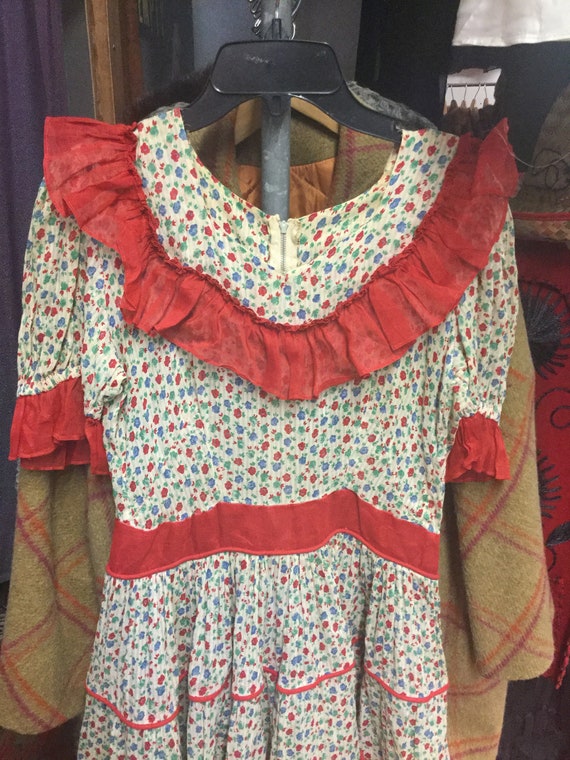 Floral Adorable 1940’s Dress - image 2