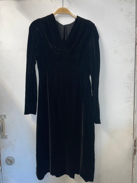 1930s Black Velvet Dress