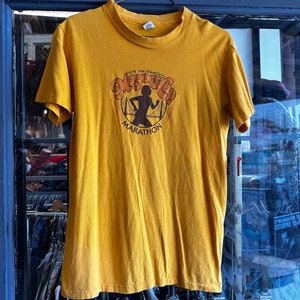 T-shirt Vintage 1984 San Francisco Marathon USA - Bleu, Taille XS/S - Coton - Occasion En Bon état (détails)