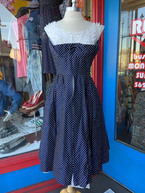 1950s Navy Blue Polka Dot Dress With White Lace - image 1