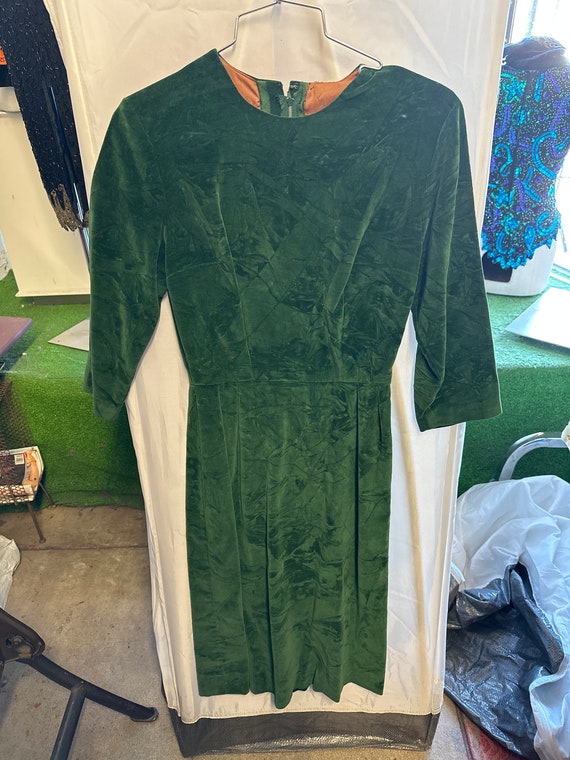 1950s Green Velvet Sheath Dress