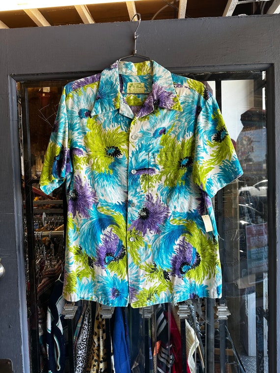 1960s Bark Cloth Floral Hawaiian Shirt